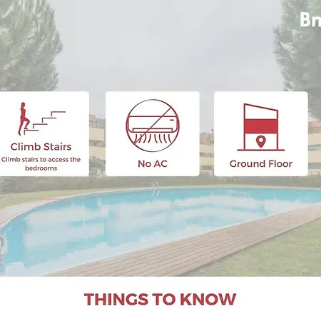 ヴィラ Furadouro Villa, Pool, Tennis And Garden オヴァール